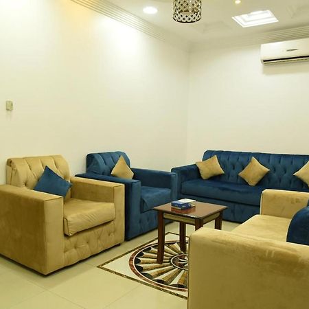 شقق جنان المفروشة Jenaan Apartments Najran Exterior foto